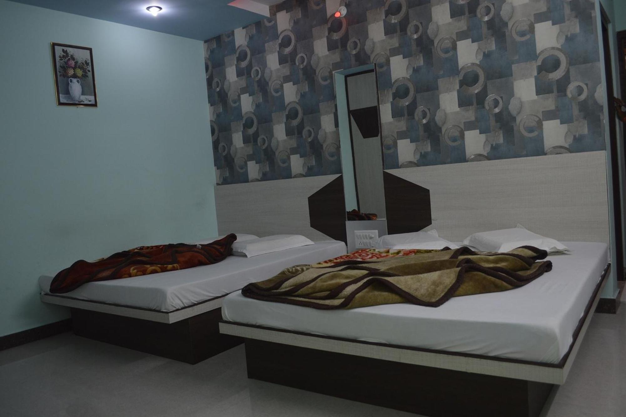 Hotel Mittal Inn Ajmer Ngoại thất bức ảnh