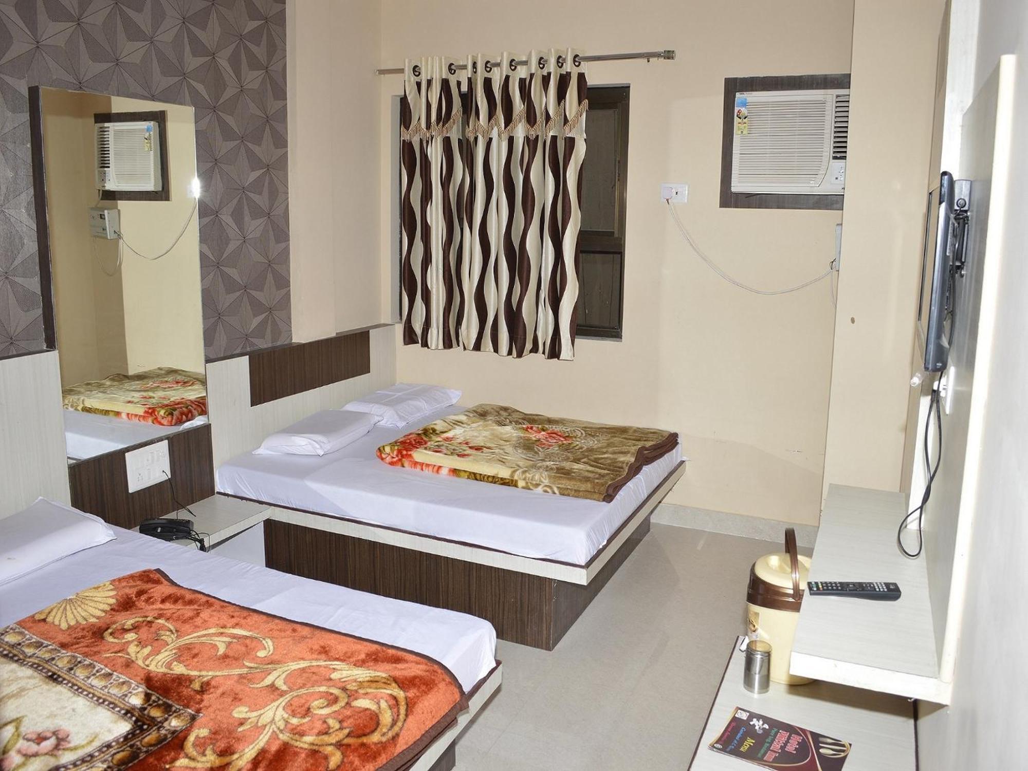 Hotel Mittal Inn Ajmer Ngoại thất bức ảnh