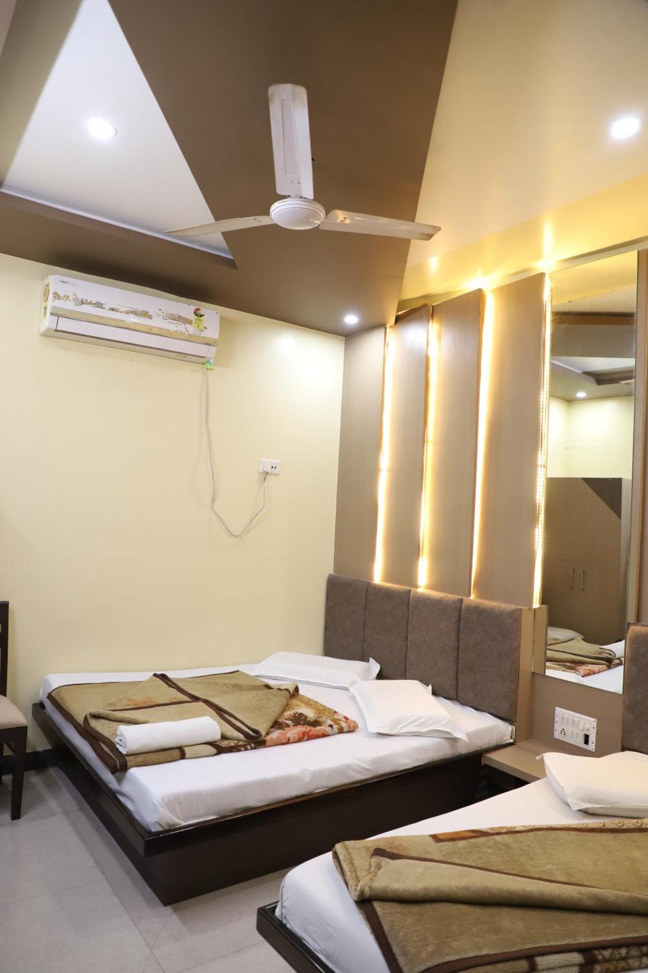 Hotel Mittal Inn Ajmer Ngoại thất bức ảnh